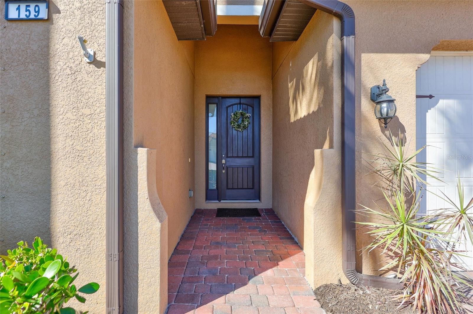 Image 14 of 69 For 159 Toscavilla Boulevard