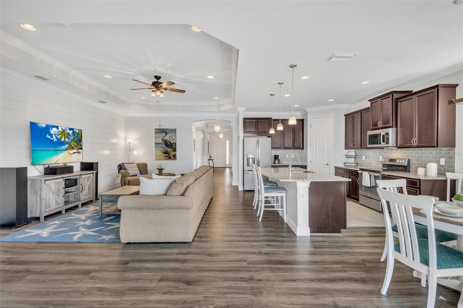 Image 20 of 69 For 159 Toscavilla Boulevard