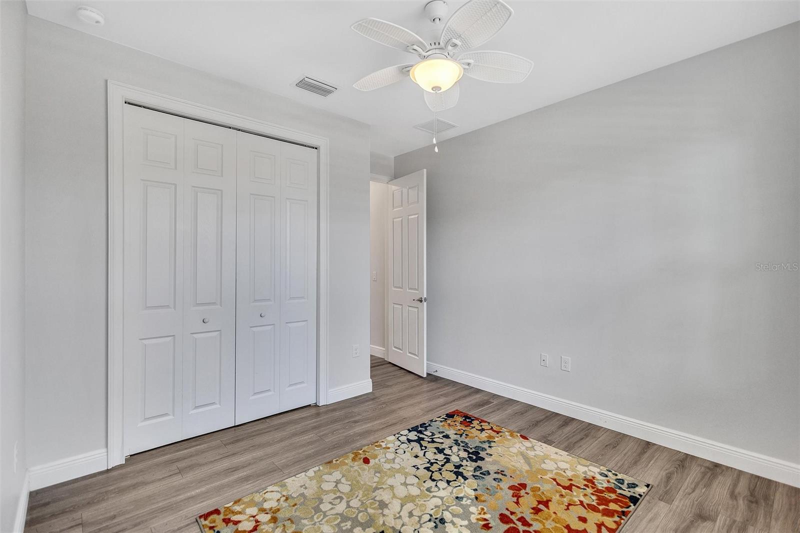 Image 37 of 69 For 159 Toscavilla Boulevard