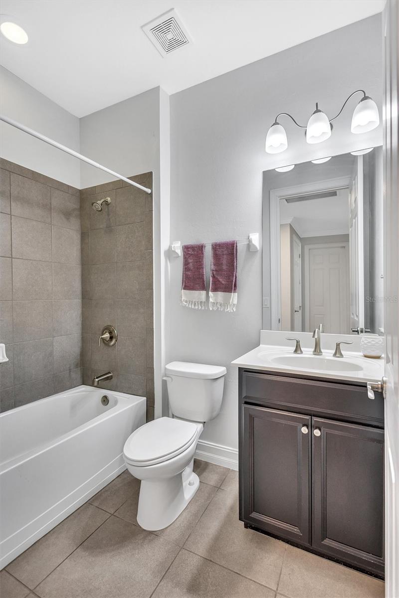 Image 39 of 69 For 159 Toscavilla Boulevard