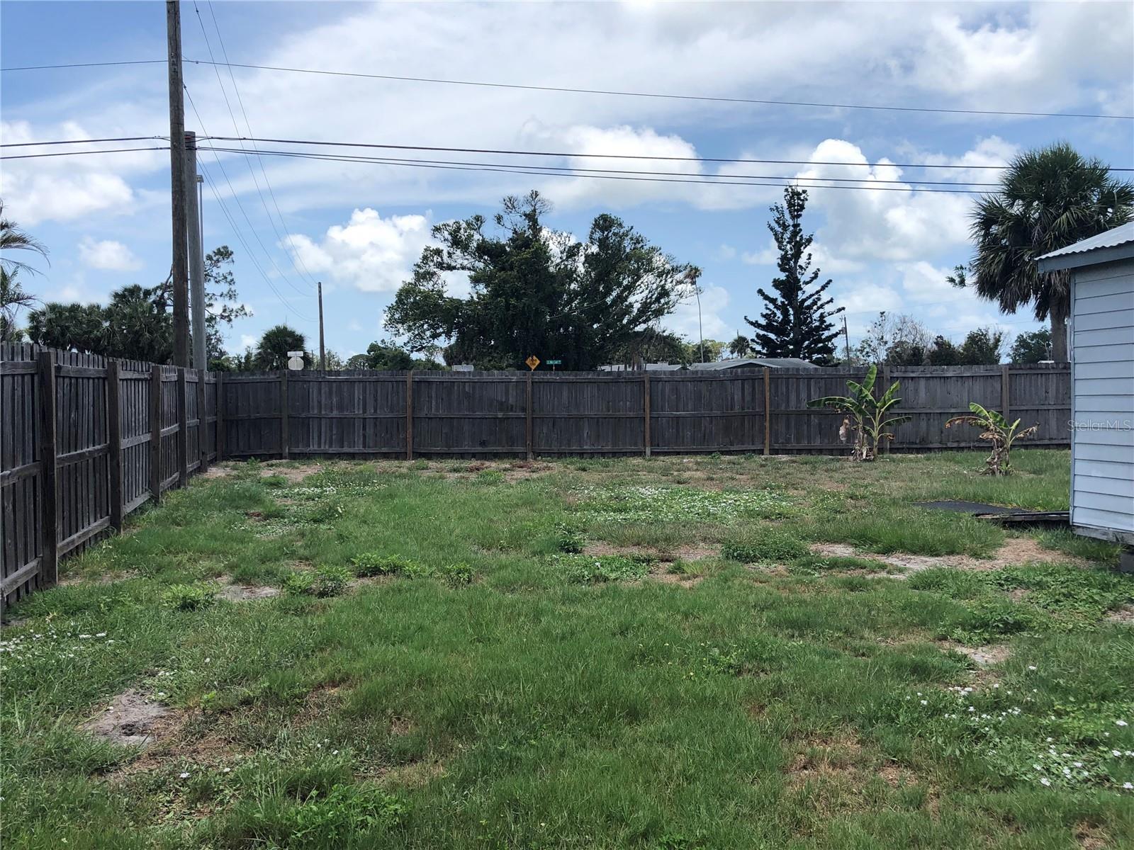 Image 9 of 9 For 1395 Sharlo Lane