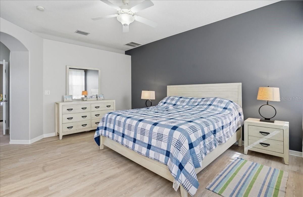 Image 29 of 75 For 8997 Stone Harbour Loop