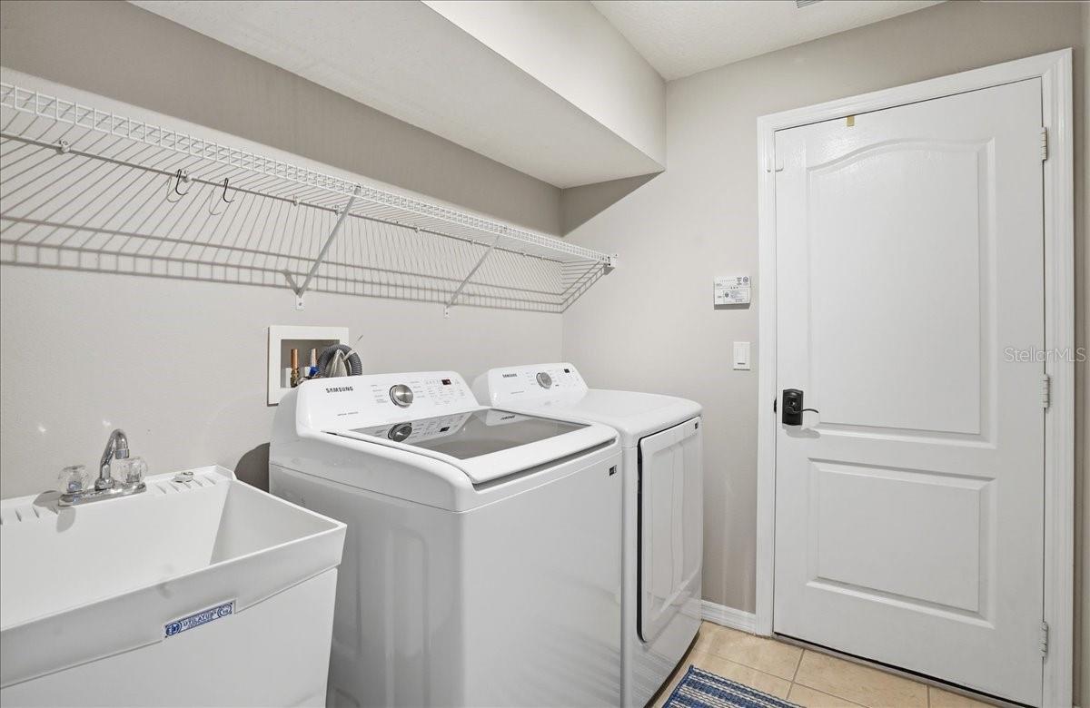 Image 40 of 75 For 8997 Stone Harbour Loop