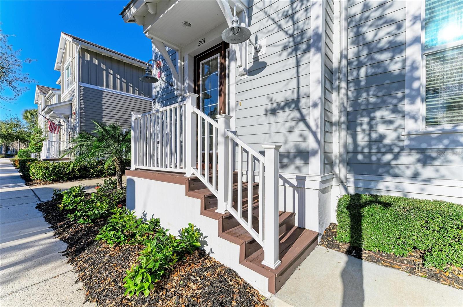 Image 7 of 98 For 339 Sapphire Lake Drive 201