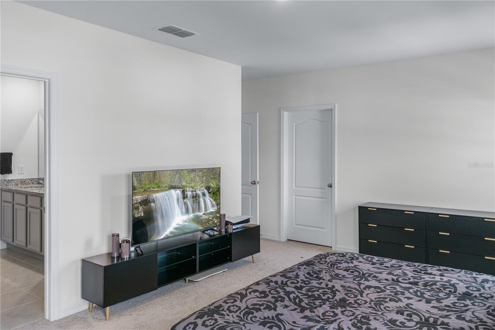 Image 17 of 29 For 2454 Taloncrest