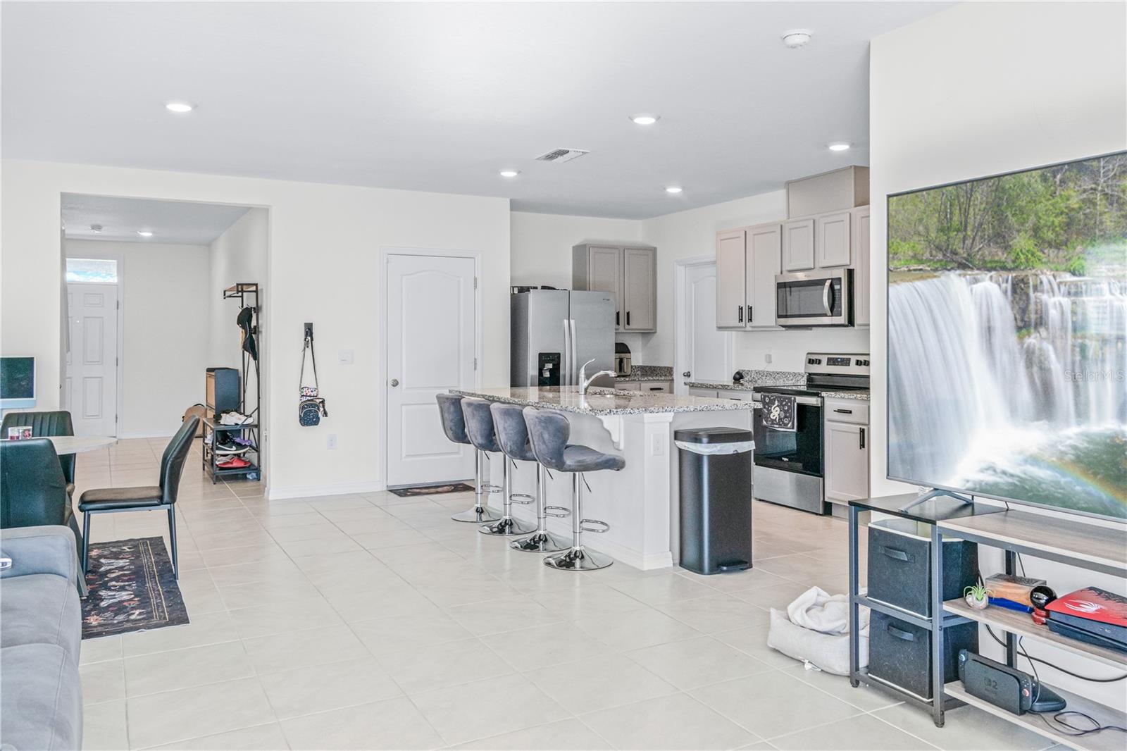 Image 2 of 29 For 2454 Taloncrest