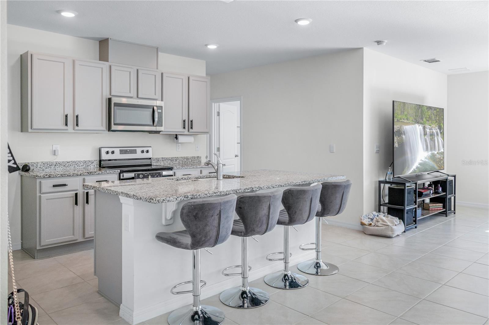 Image 7 of 29 For 2454 Taloncrest