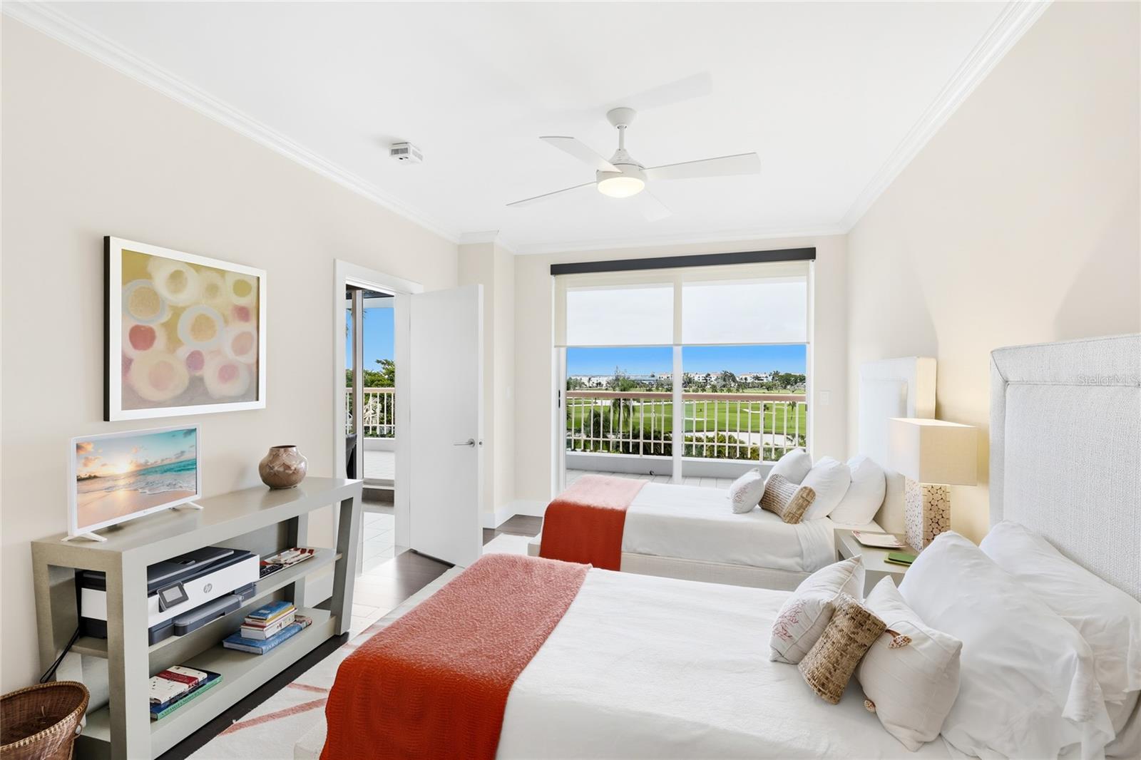 Image 18 of 58 For 455 Longboat Club Road 408