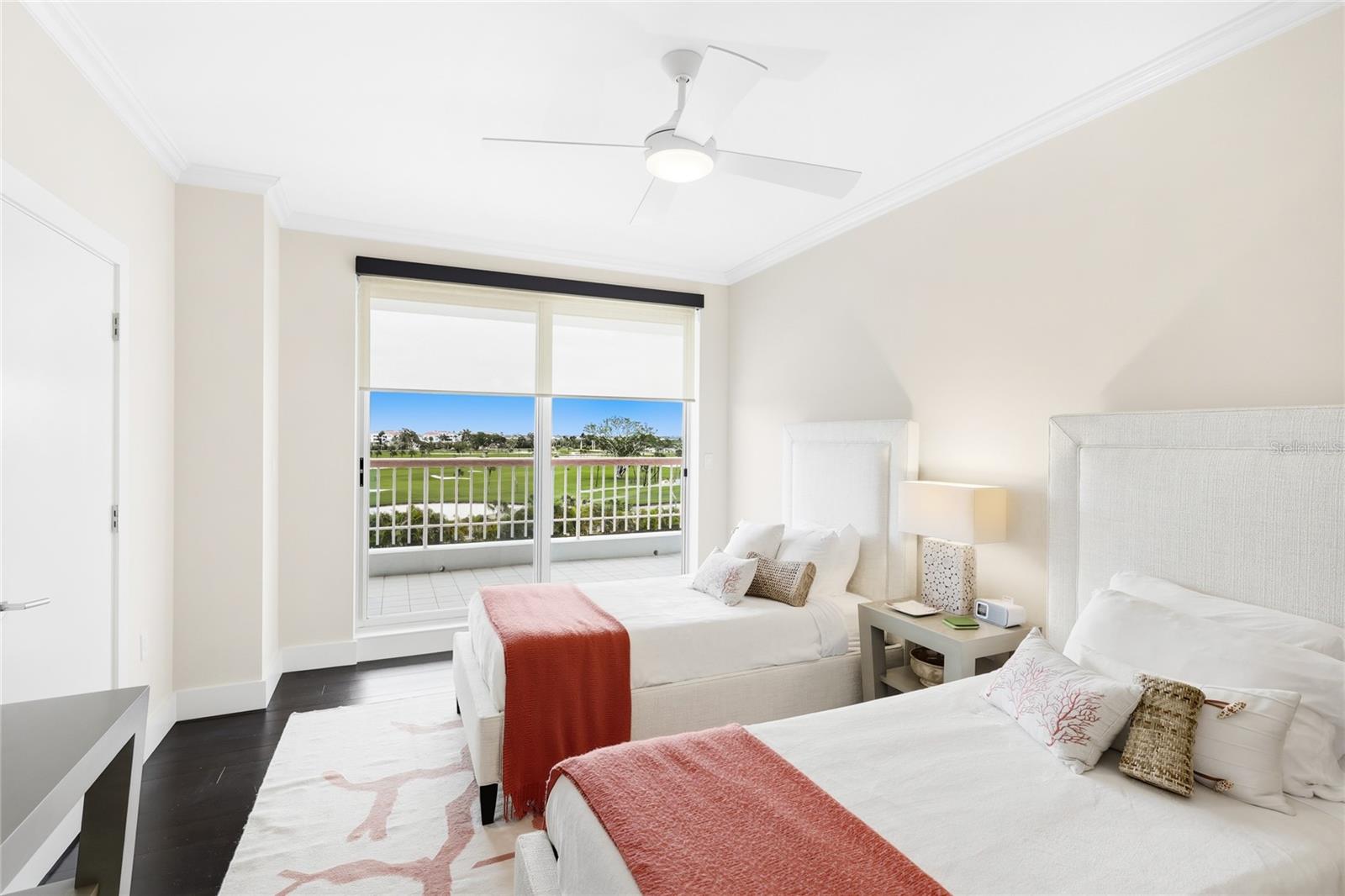 Image 19 of 58 For 455 Longboat Club Road 408