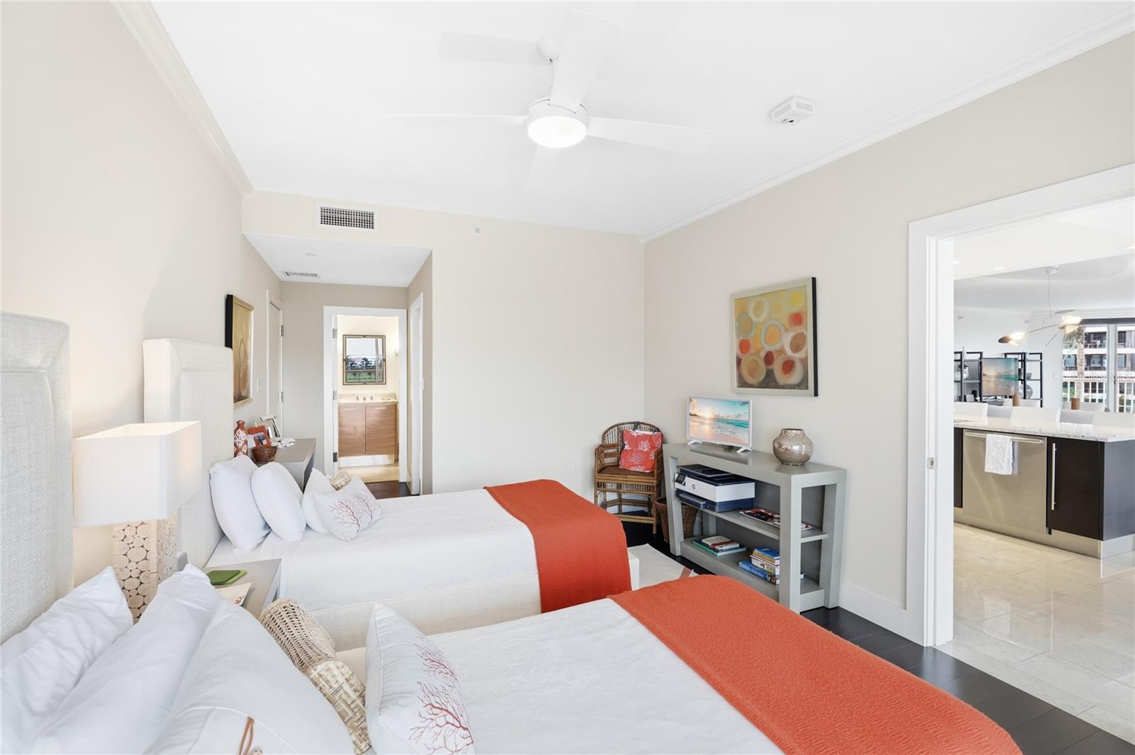 Image 20 of 58 For 455 Longboat Club Road 408