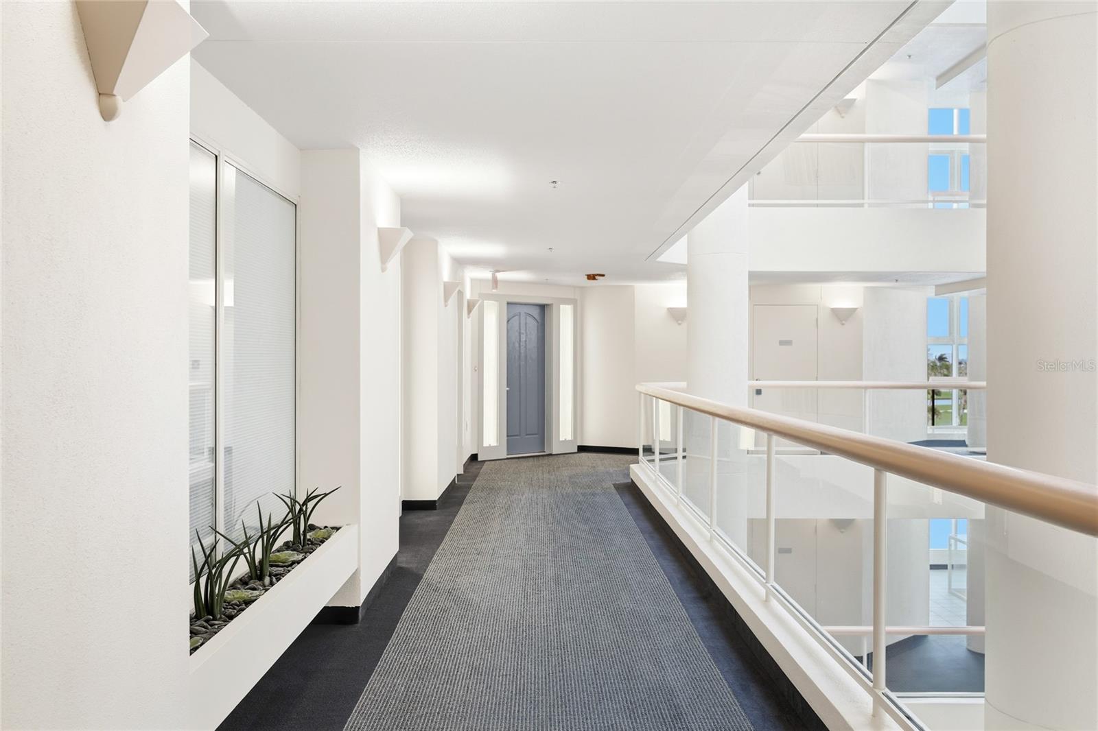 Image 32 of 58 For 455 Longboat Club Road 408