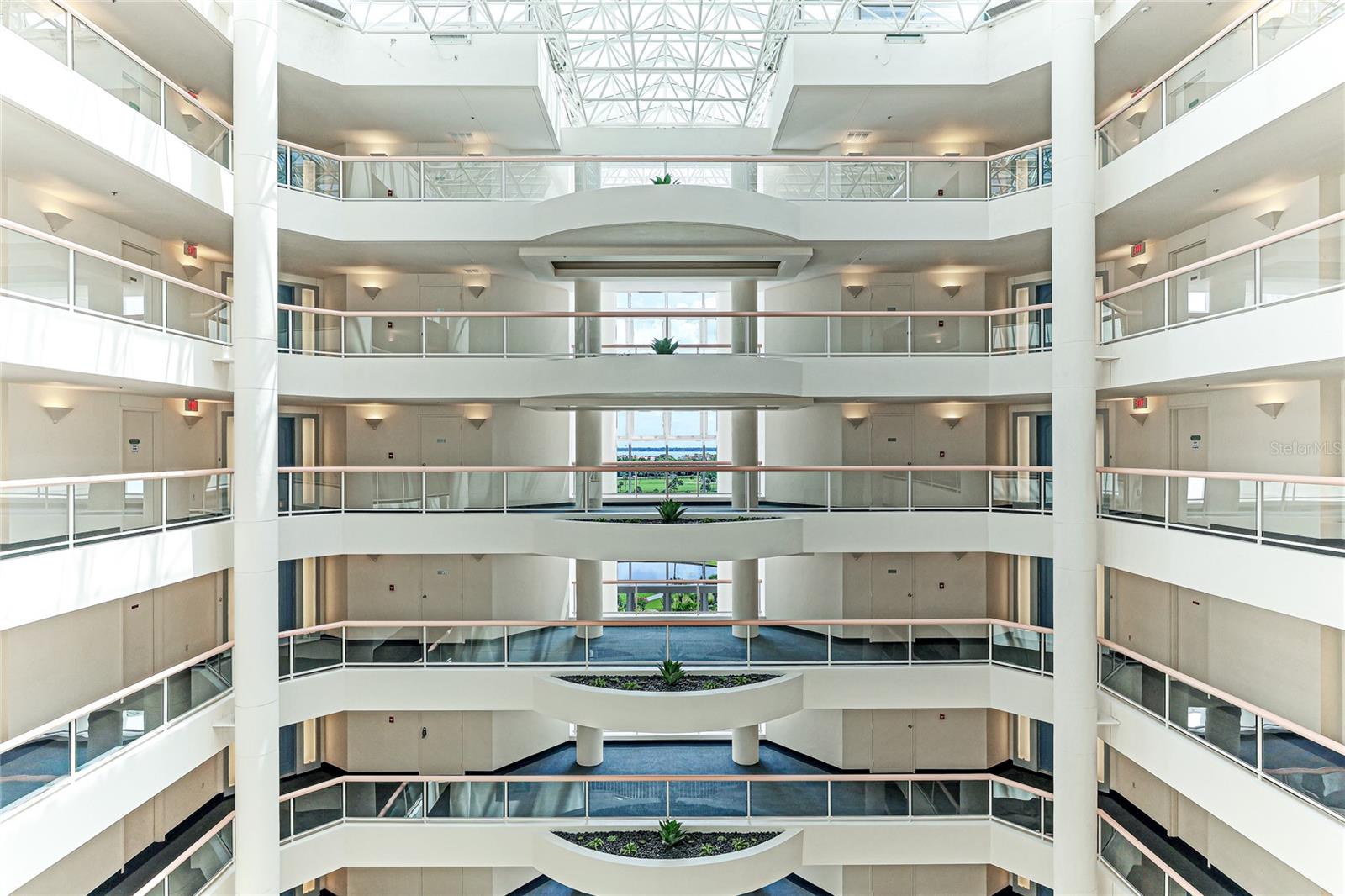 Image 33 of 58 For 455 Longboat Club Road 408