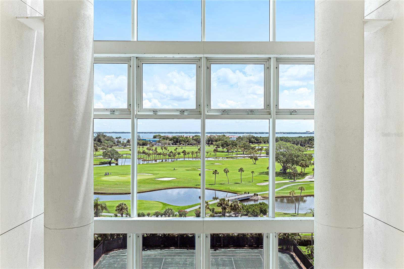 Image 34 of 58 For 455 Longboat Club Road 408