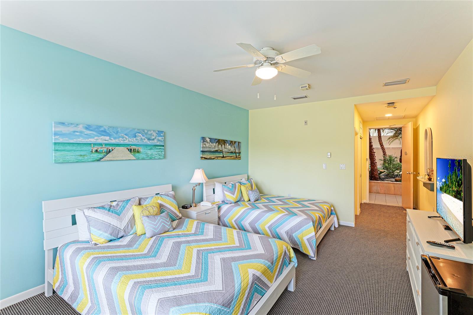 Image 51 of 58 For 455 Longboat Club Road 408