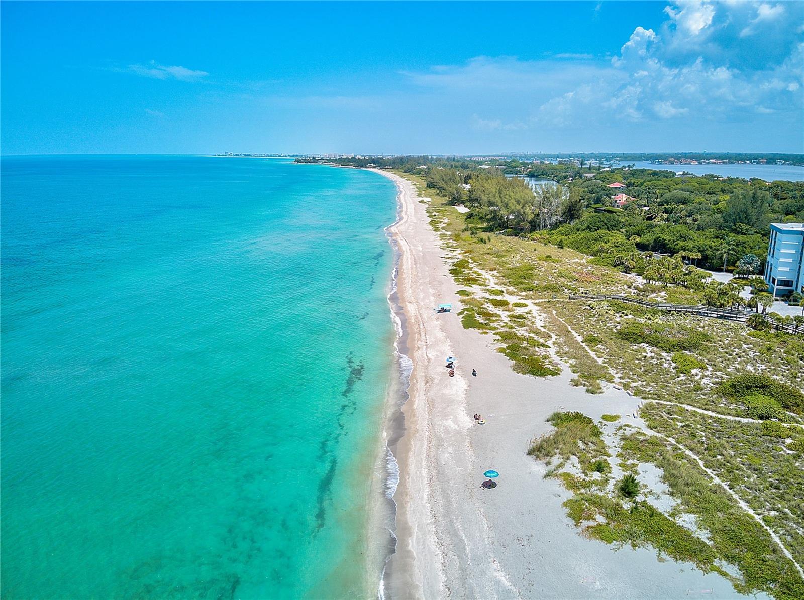 Image 35 of 41 For 8750 Midnight Pass Road 102