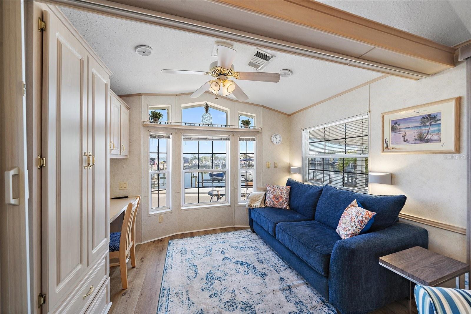 Image 5 of 27 For 14 Basin Street