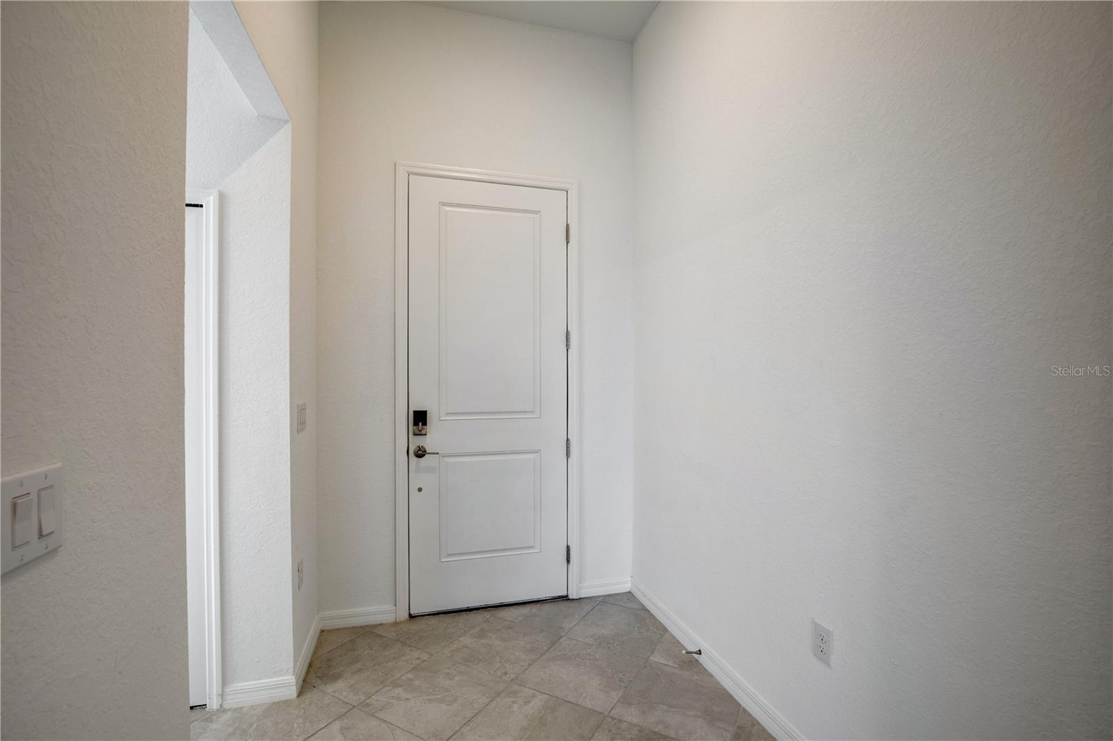 Image 9 of 28 For 19065 Cabernet Court