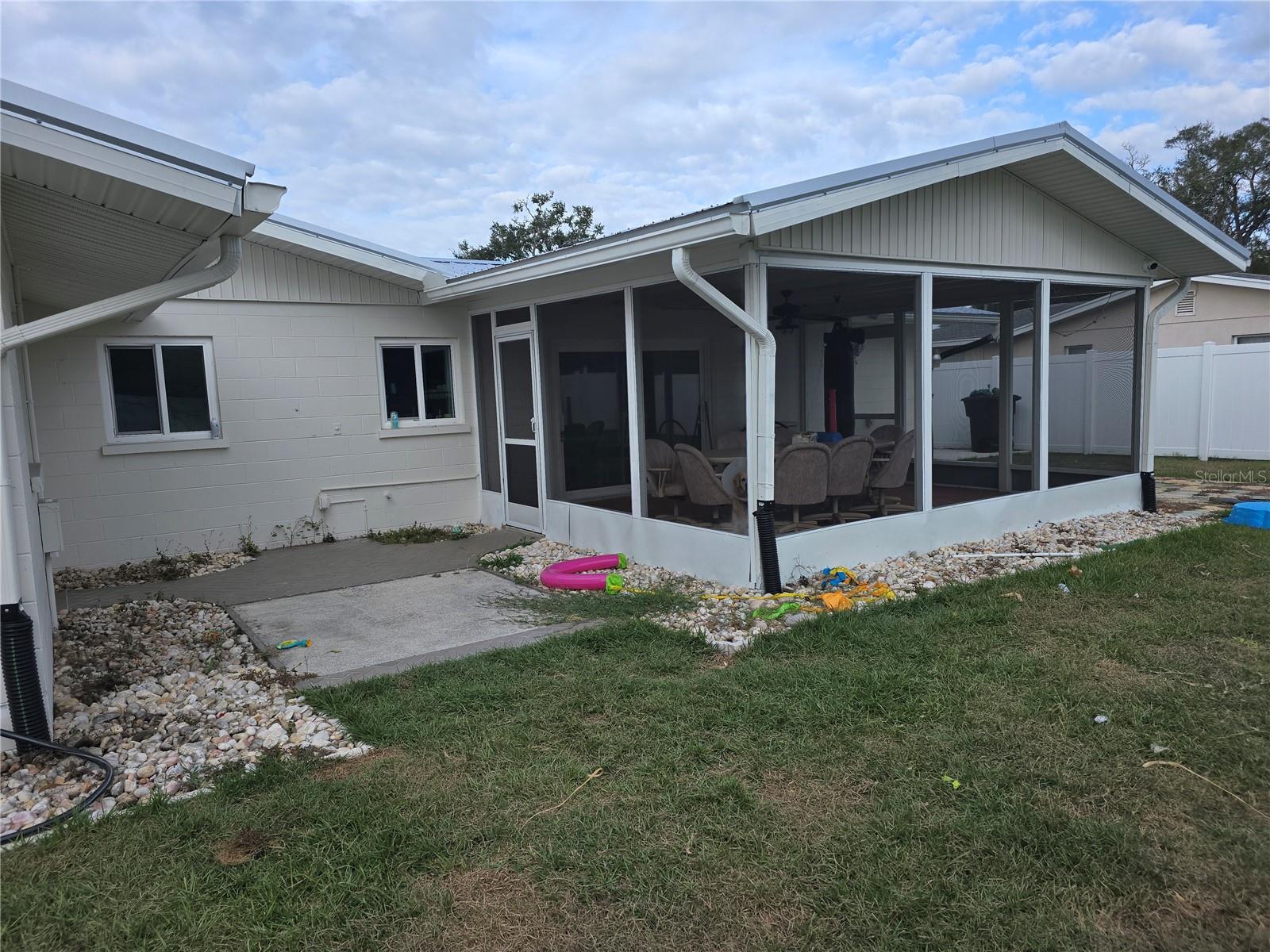 Image 3 of 14 For 5420 Starwood Place