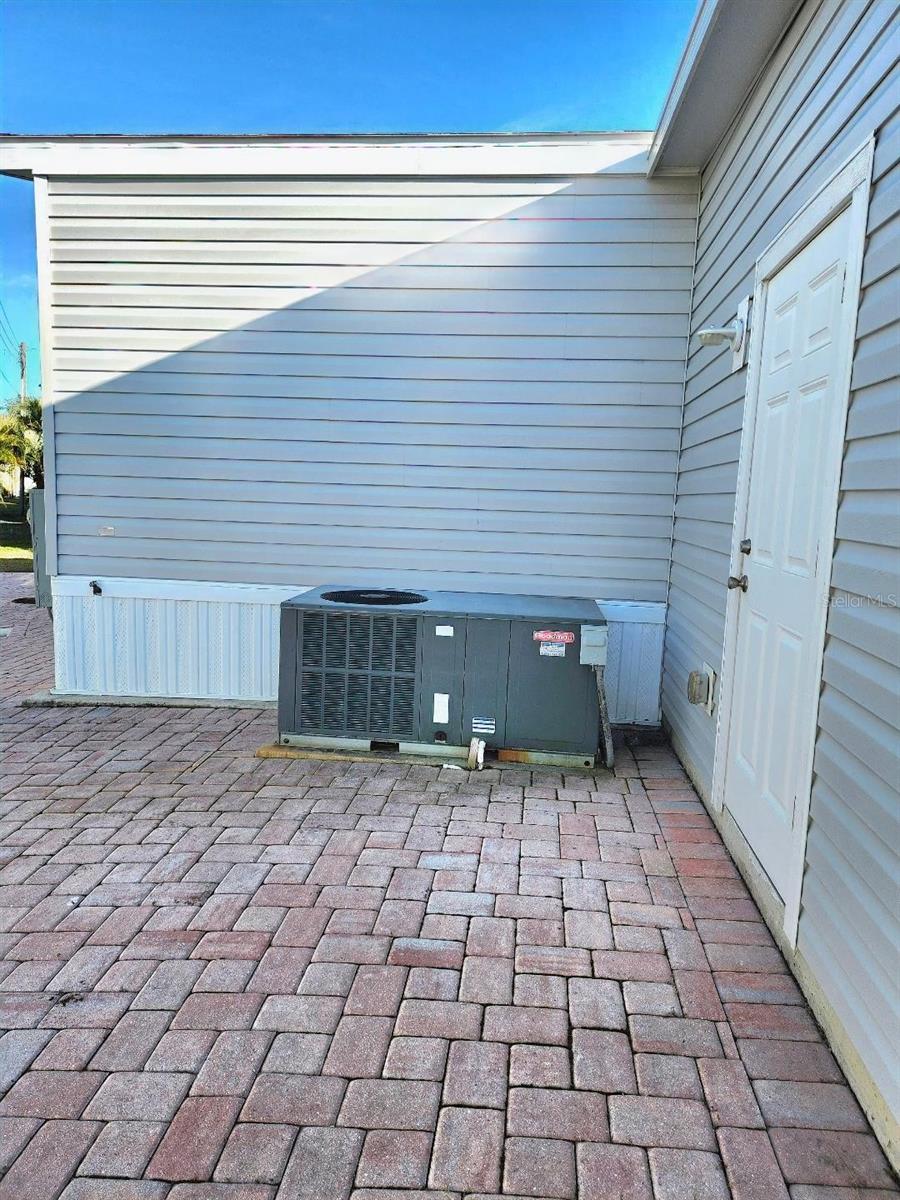 Image 30 of 57 For 1709 Minnesota Avenue