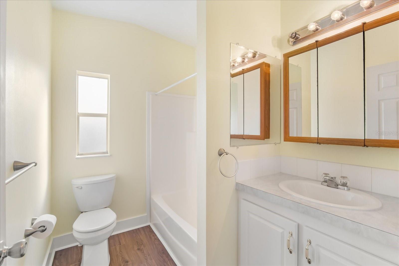 Image 20 of 31 For 3102 92nd Street Court E