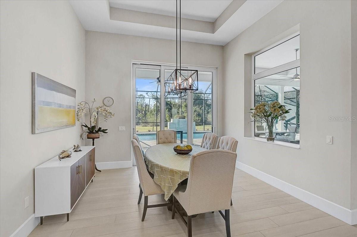 Image 13 of 53 For 960 Highland Circle