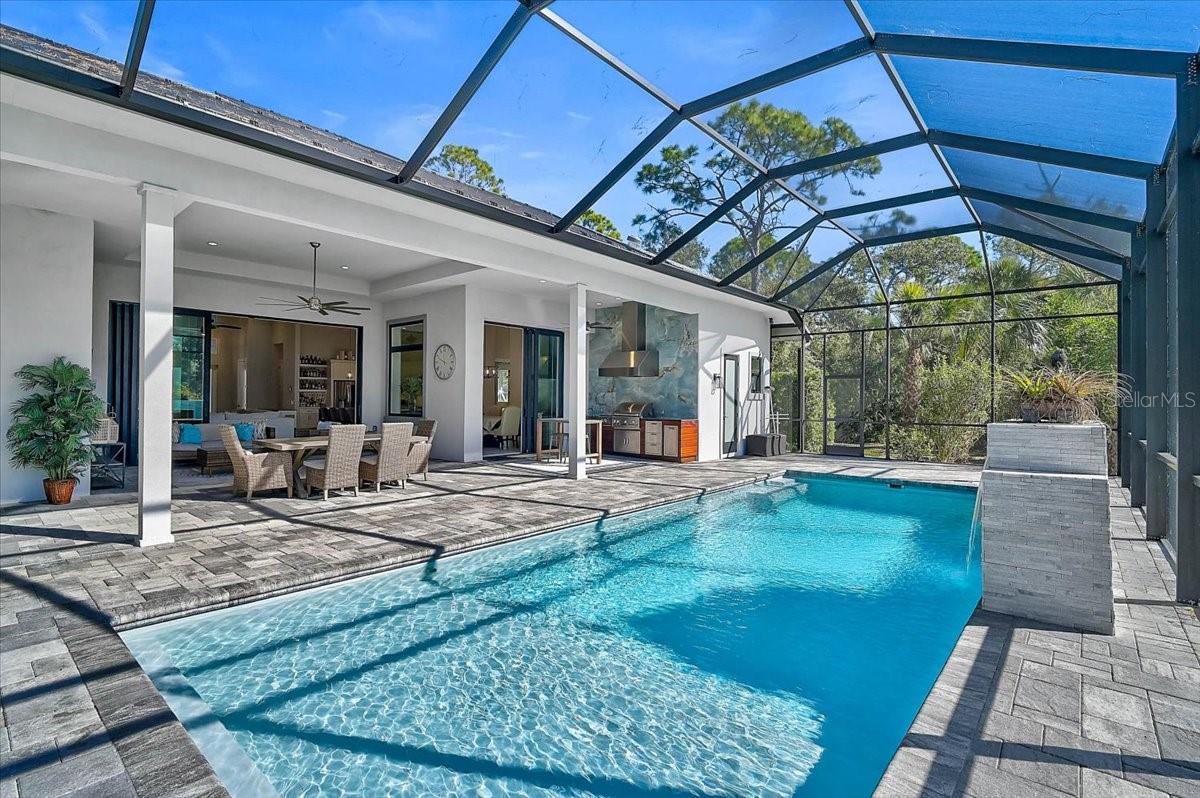 Image 2 of 53 For 960 Highland Circle