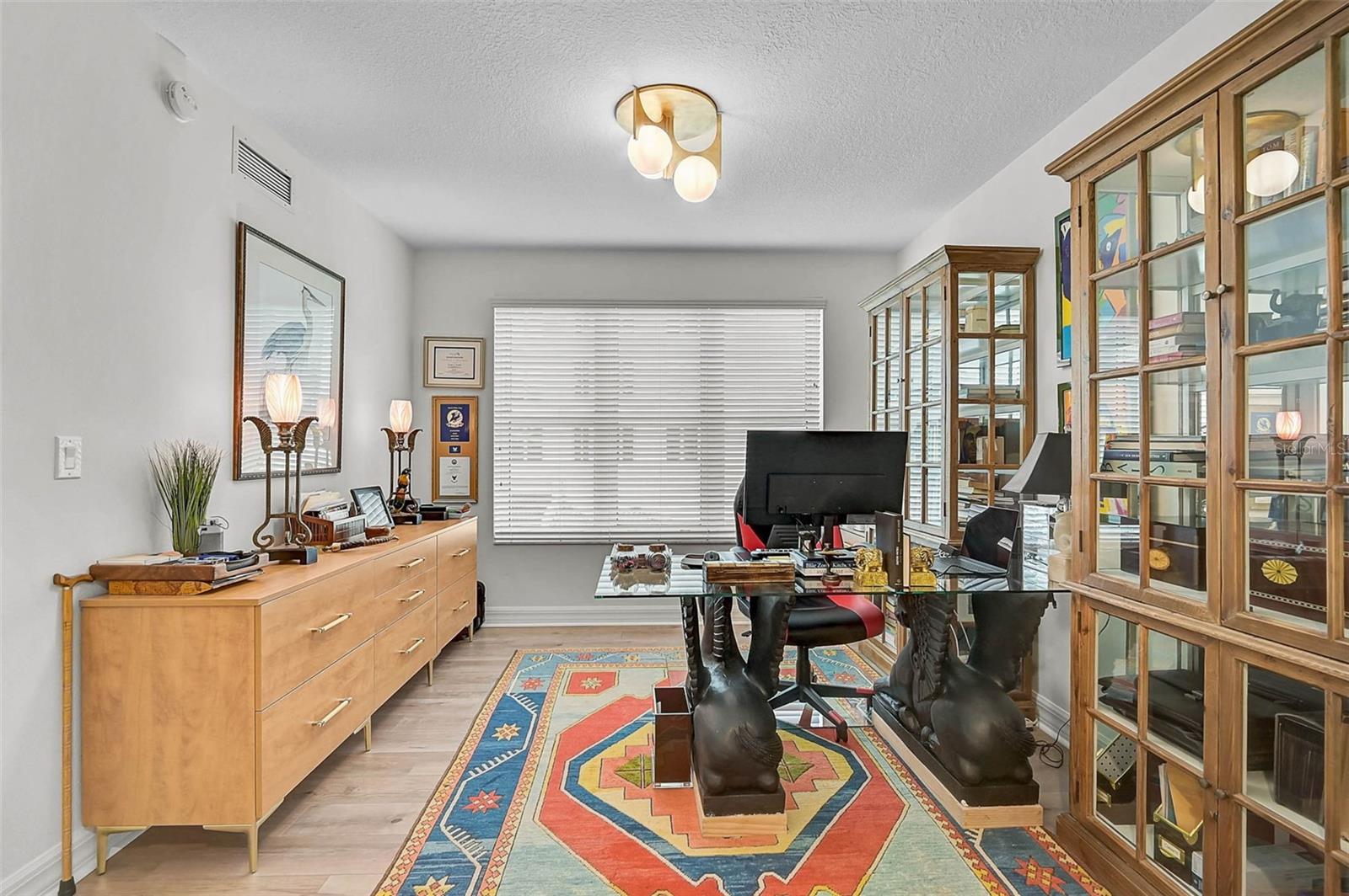 Image 20 of 62 For 385 N Point Road 304