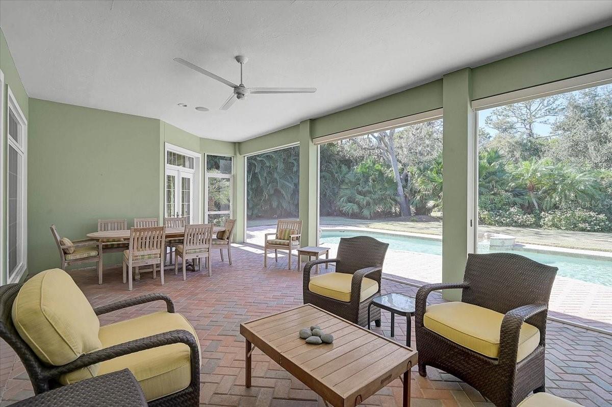 Image 36 of 74 For 25 Sugar Mill Drive