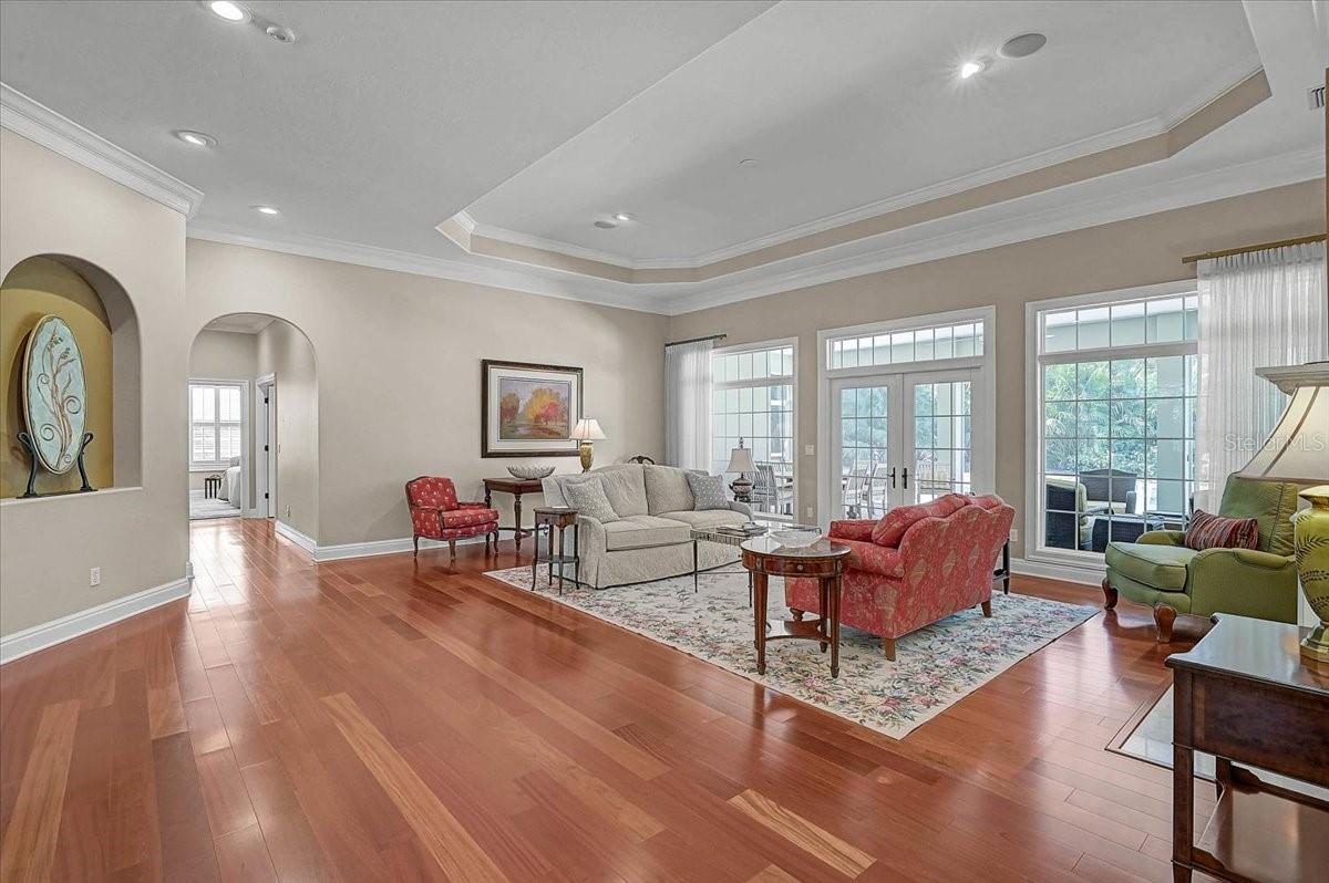 Image 6 of 74 For 25 Sugar Mill Drive