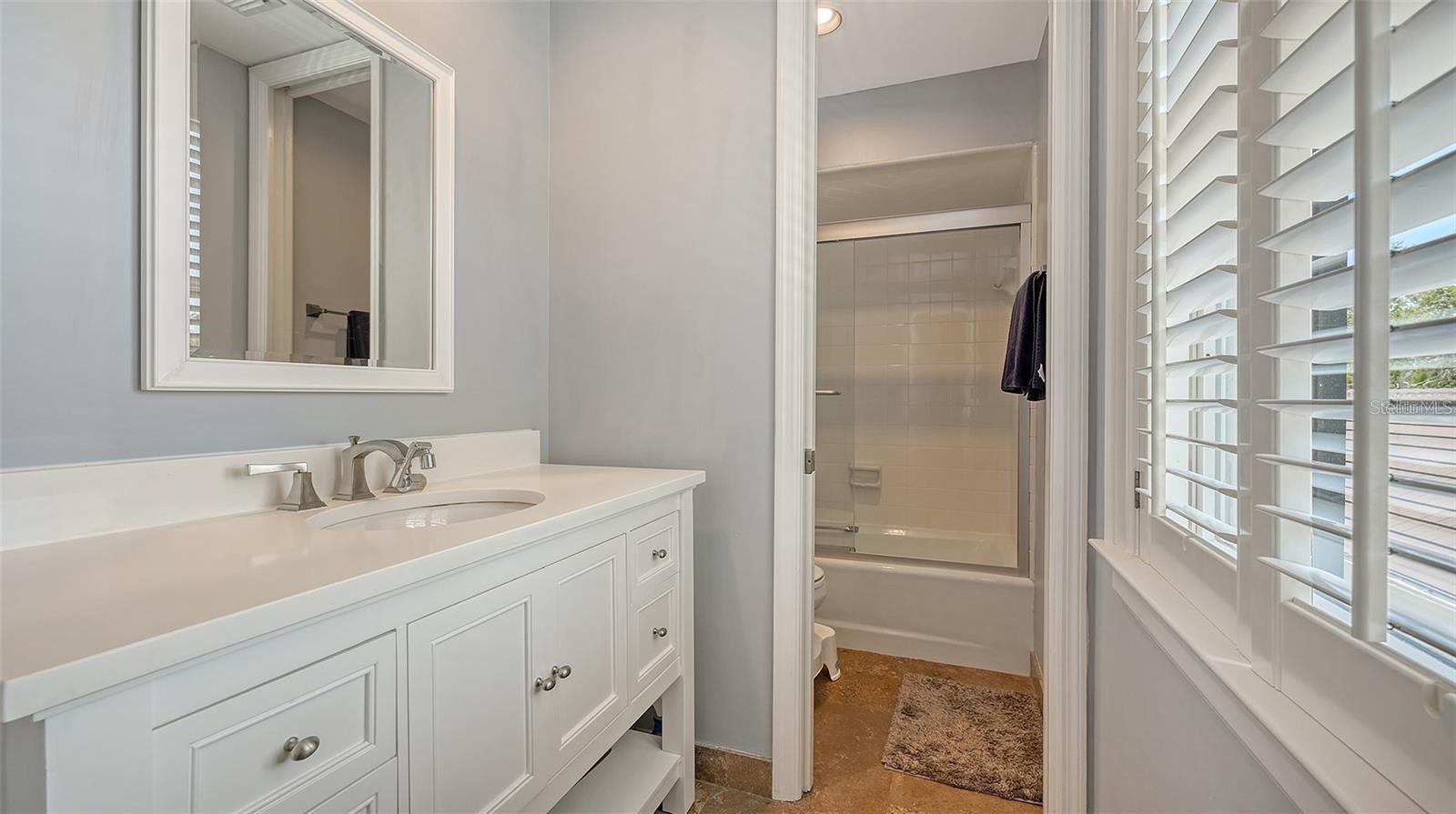 Image 33 of 69 For 33 Bishops Court Road 118