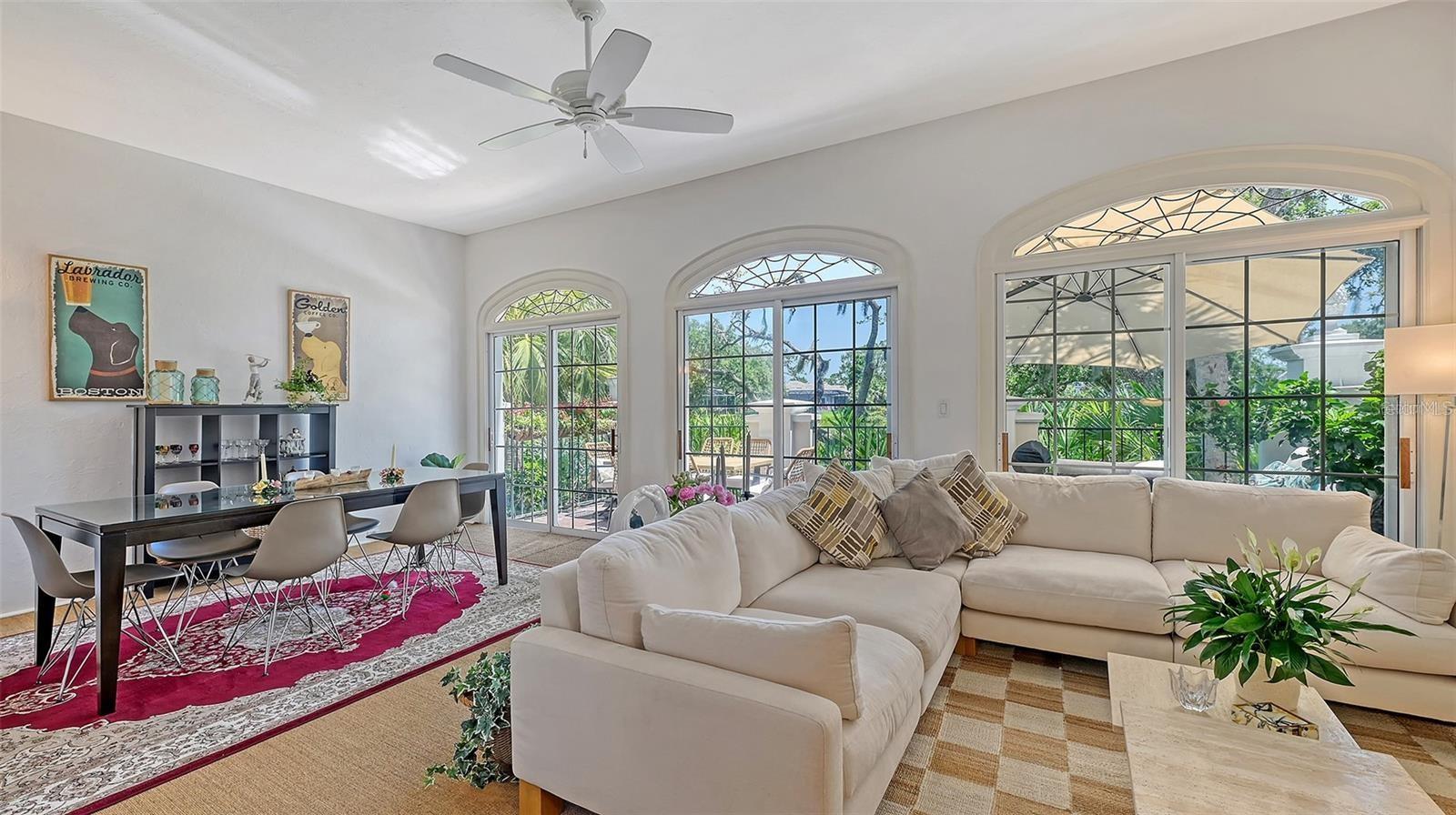 Image 7 of 69 For 33 Bishops Court Road 118