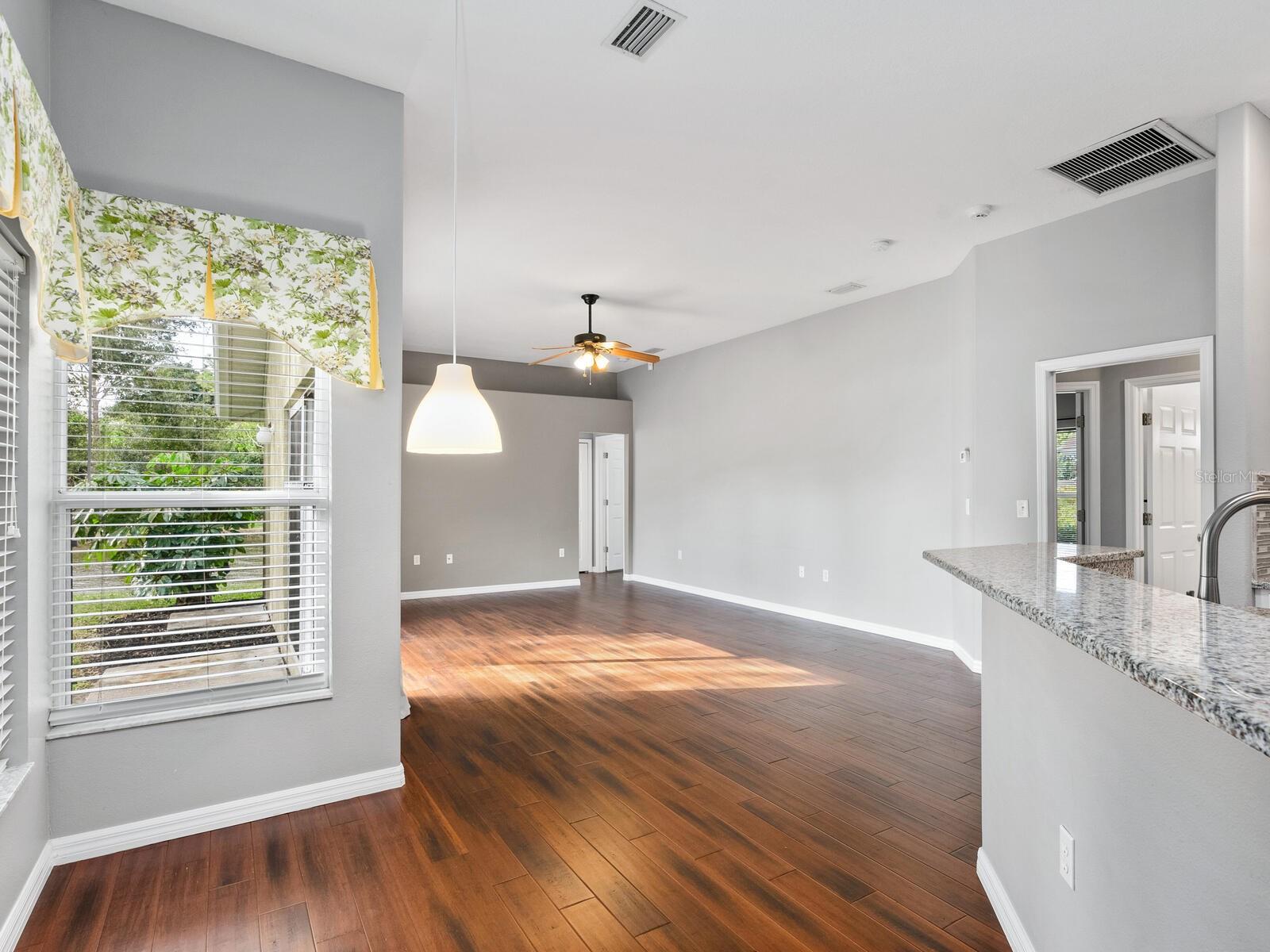 Image 11 of 36 For 3120 58th Terrace E