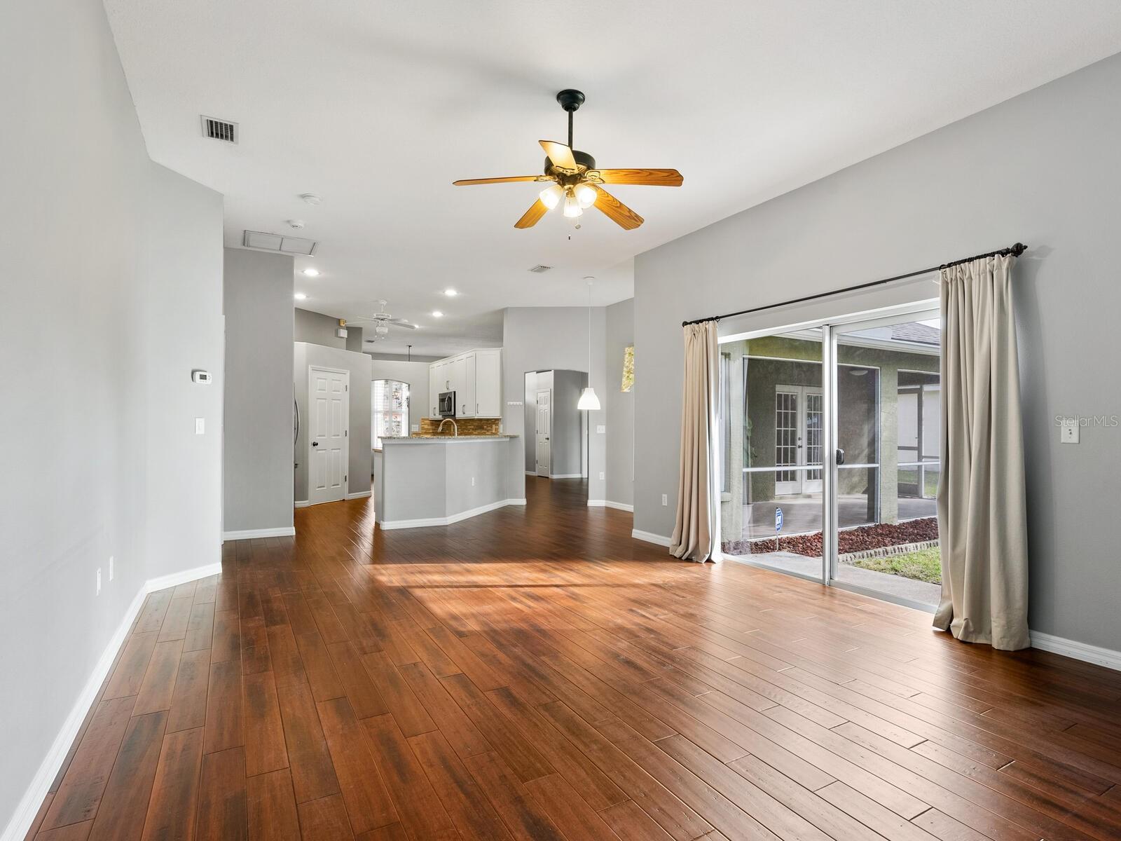 Image 14 of 36 For 3120 58th Terrace E