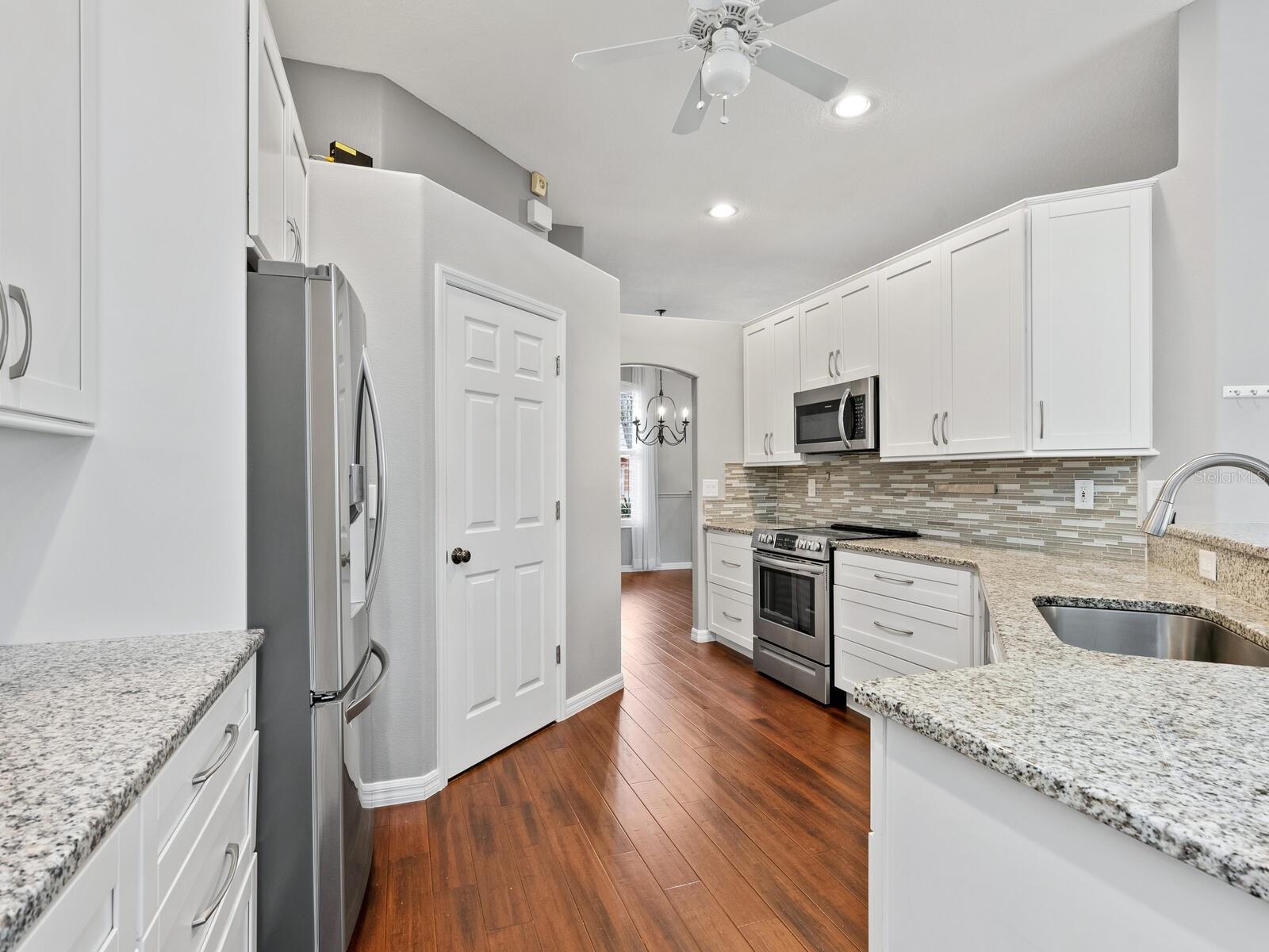 Image 16 of 36 For 3120 58th Terrace E