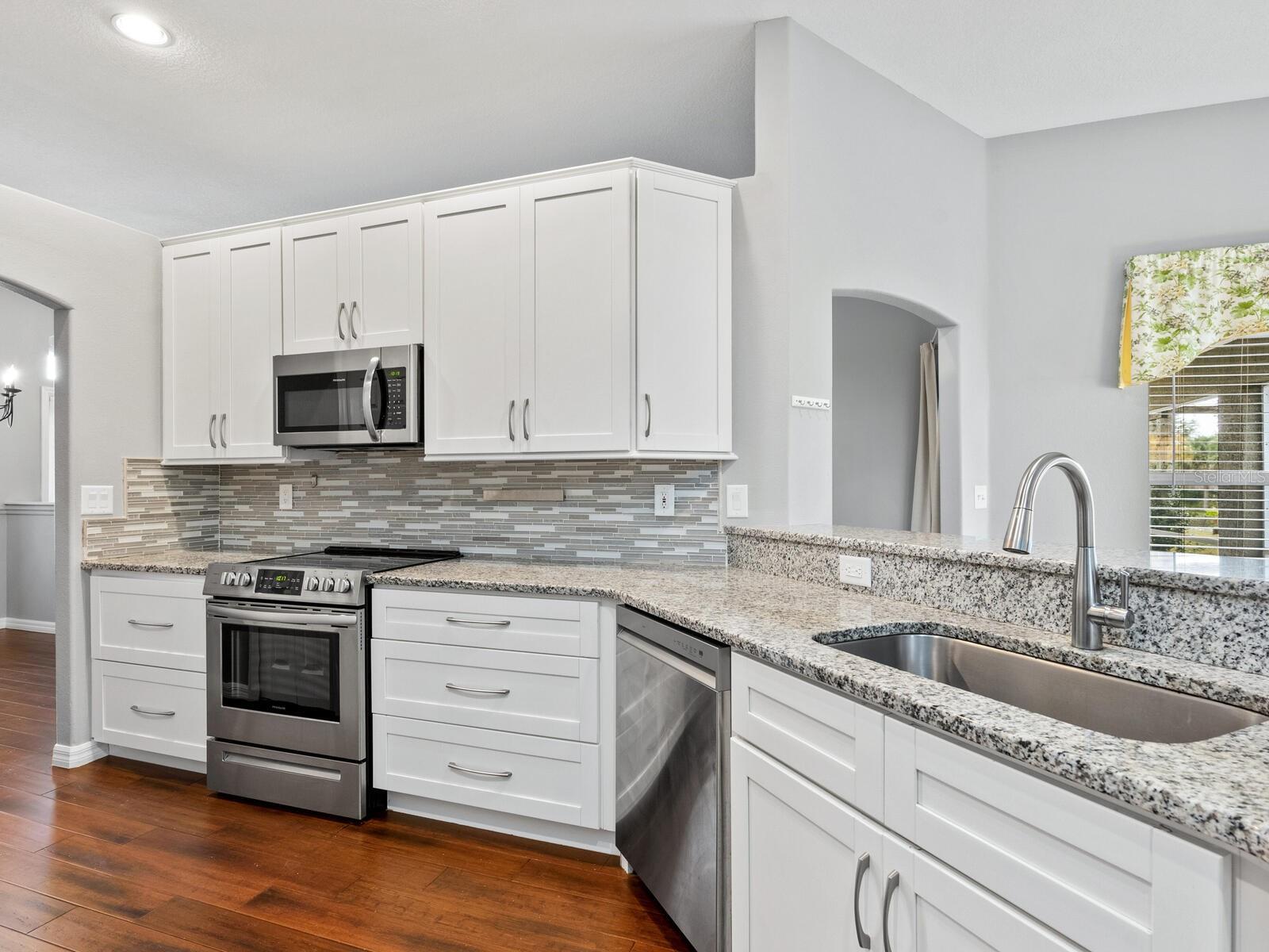 Image 17 of 36 For 3120 58th Terrace E