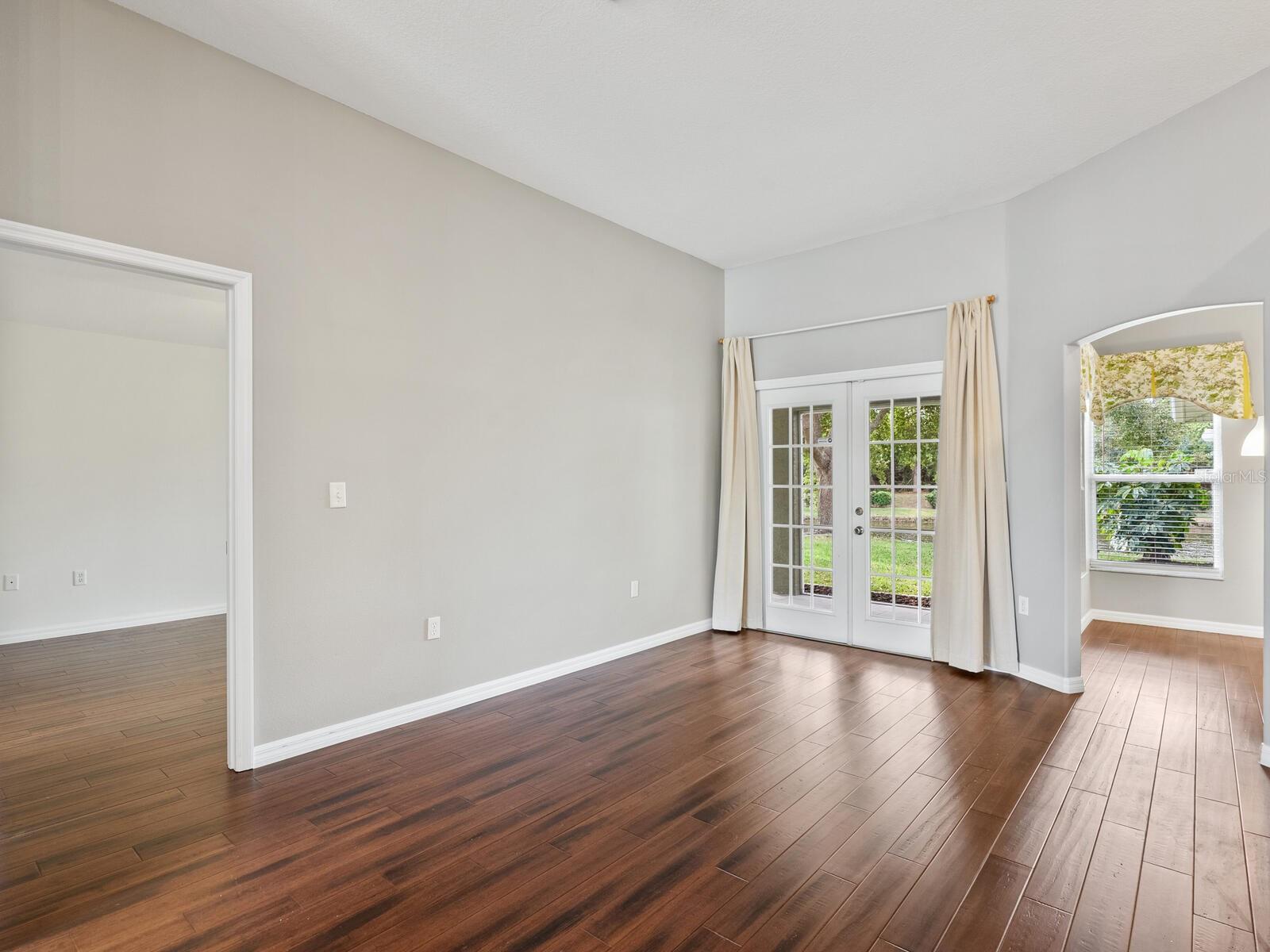 Image 7 of 36 For 3120 58th Terrace E