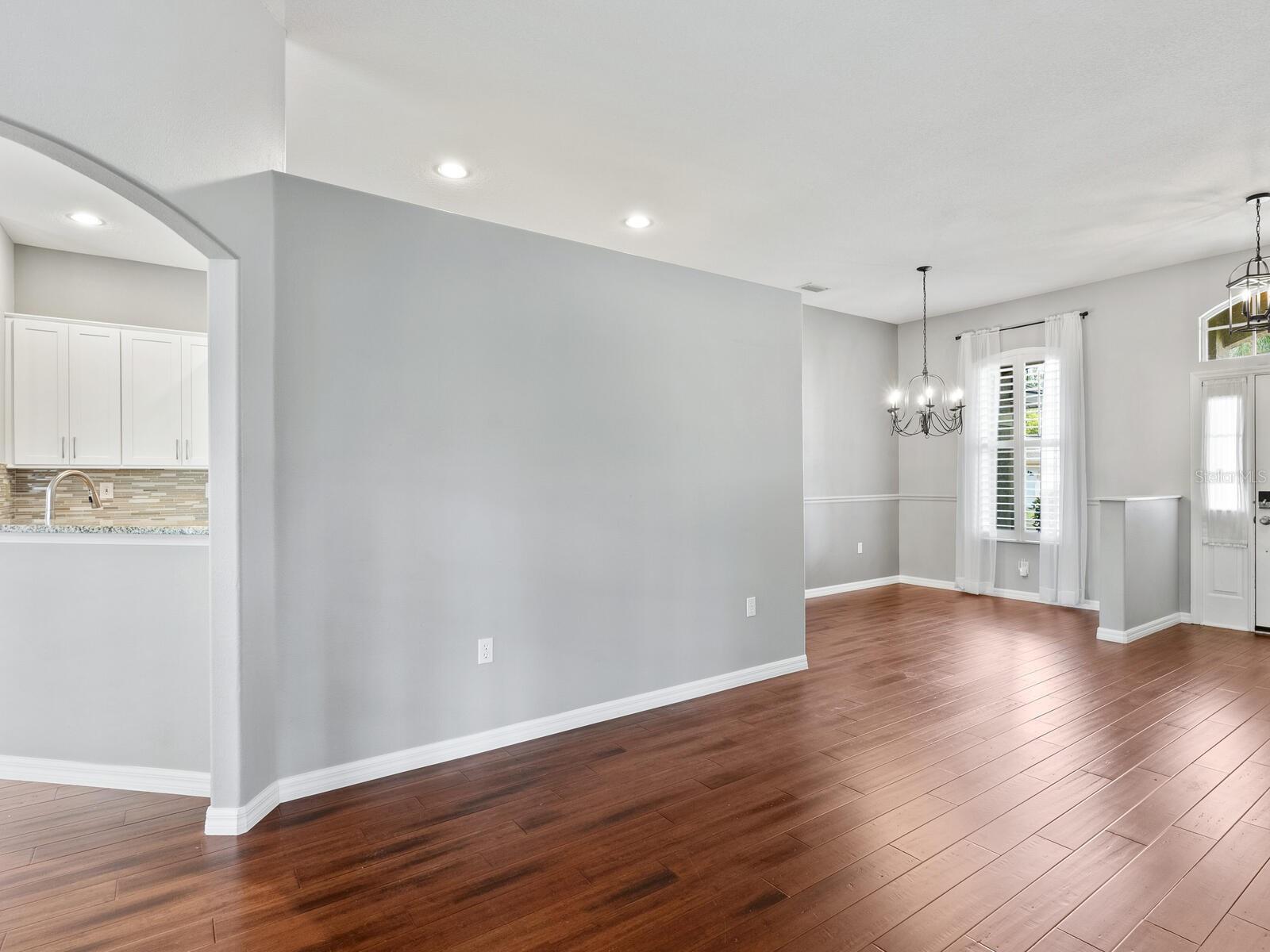 Image 9 of 36 For 3120 58th Terrace E