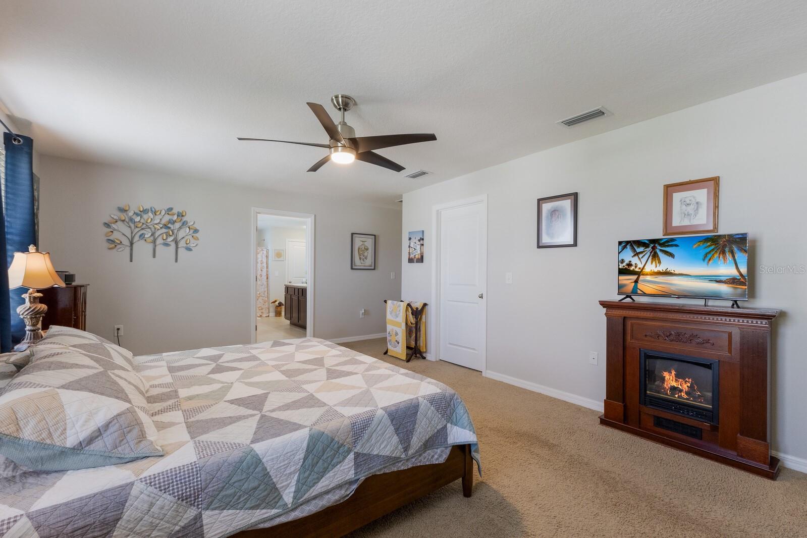 Image 23 of 74 For 343 Tierra Verde Way