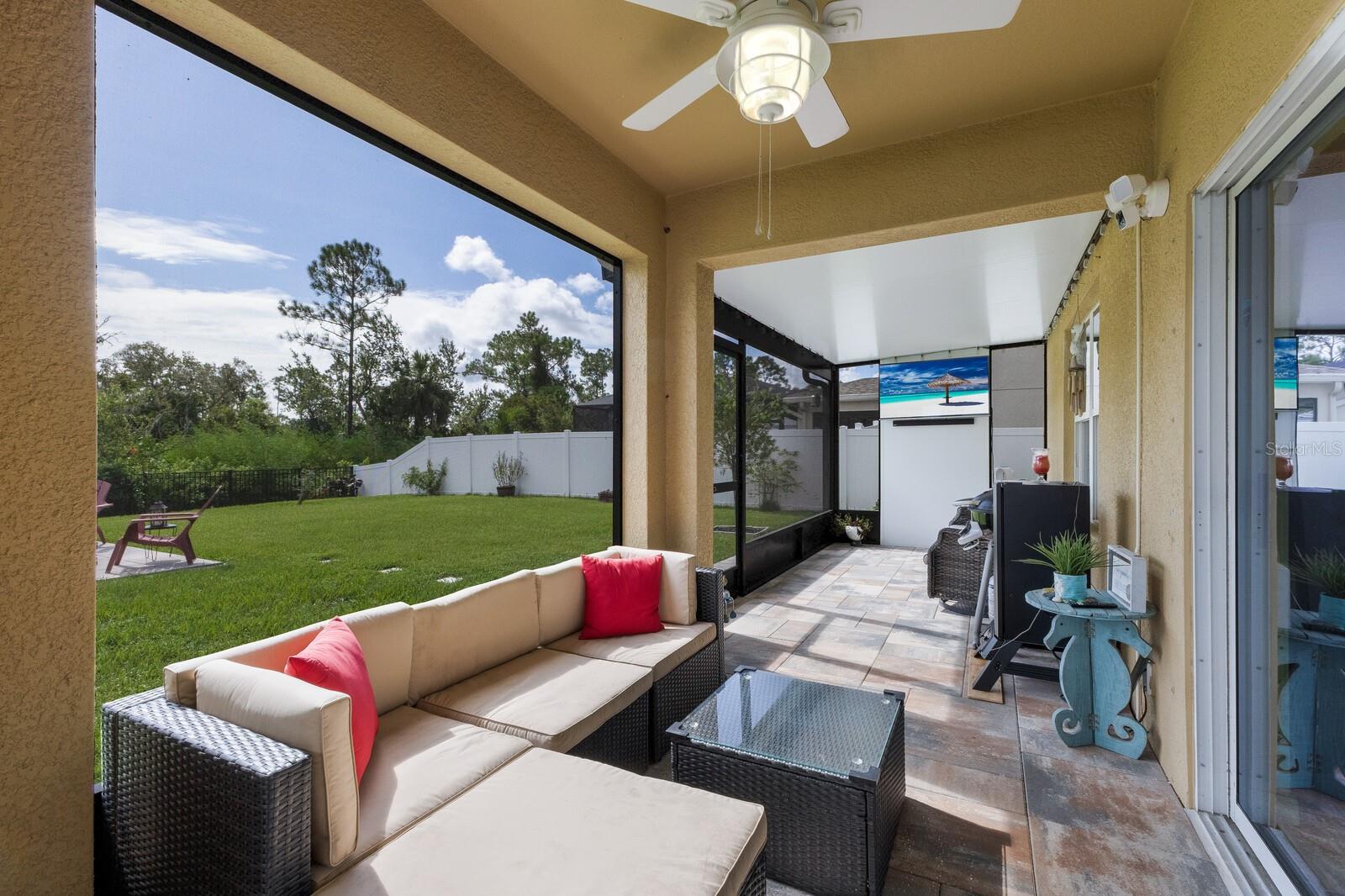 Image 40 of 74 For 343 Tierra Verde Way