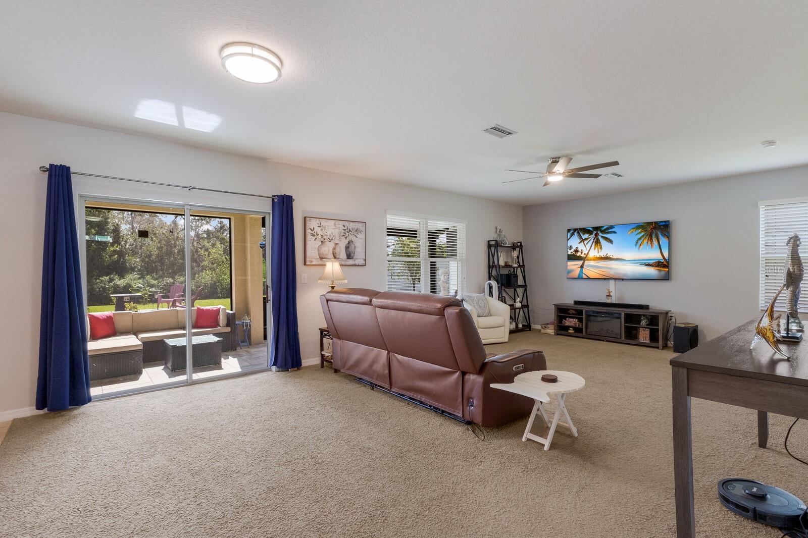 Image 9 of 74 For 343 Tierra Verde Way