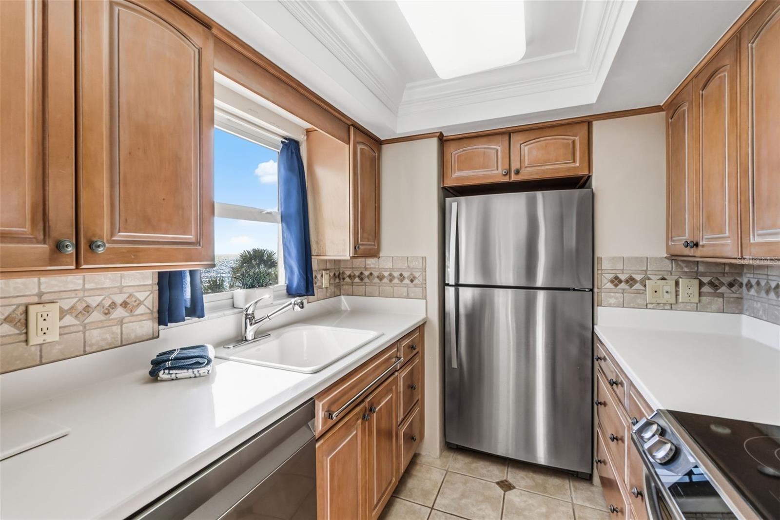 Image 13 of 35 For 1255 Tarpon Center Drive 315