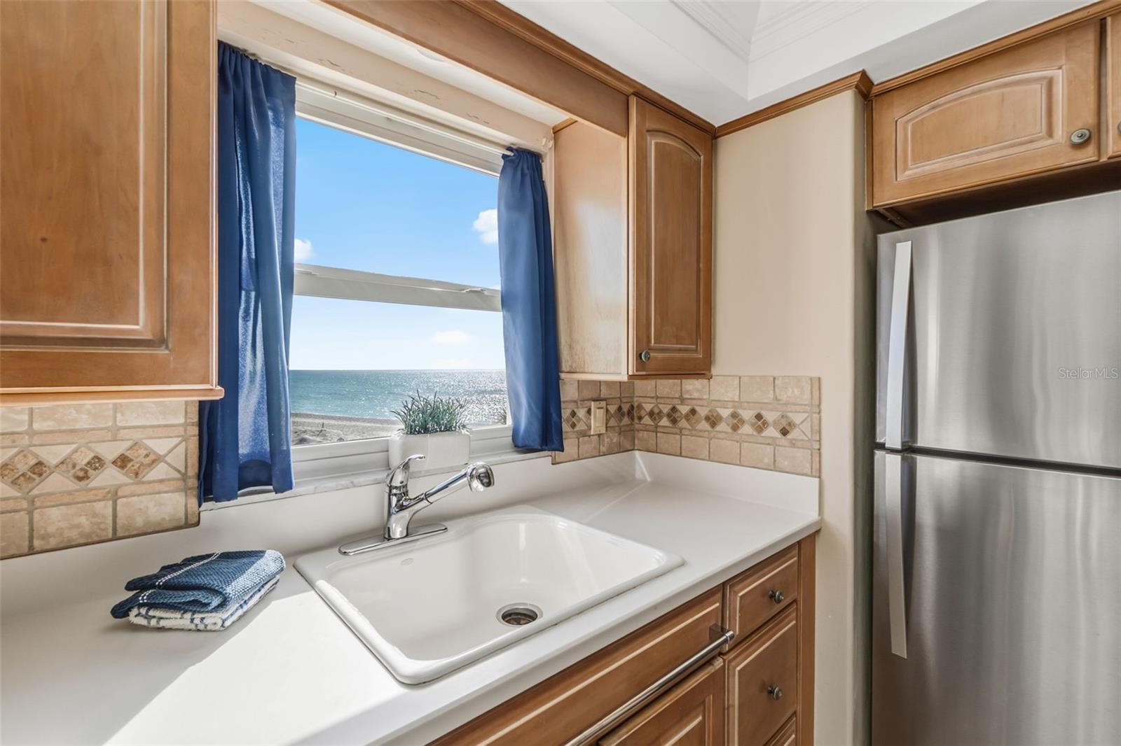 Image 14 of 35 For 1255 Tarpon Center Drive 315