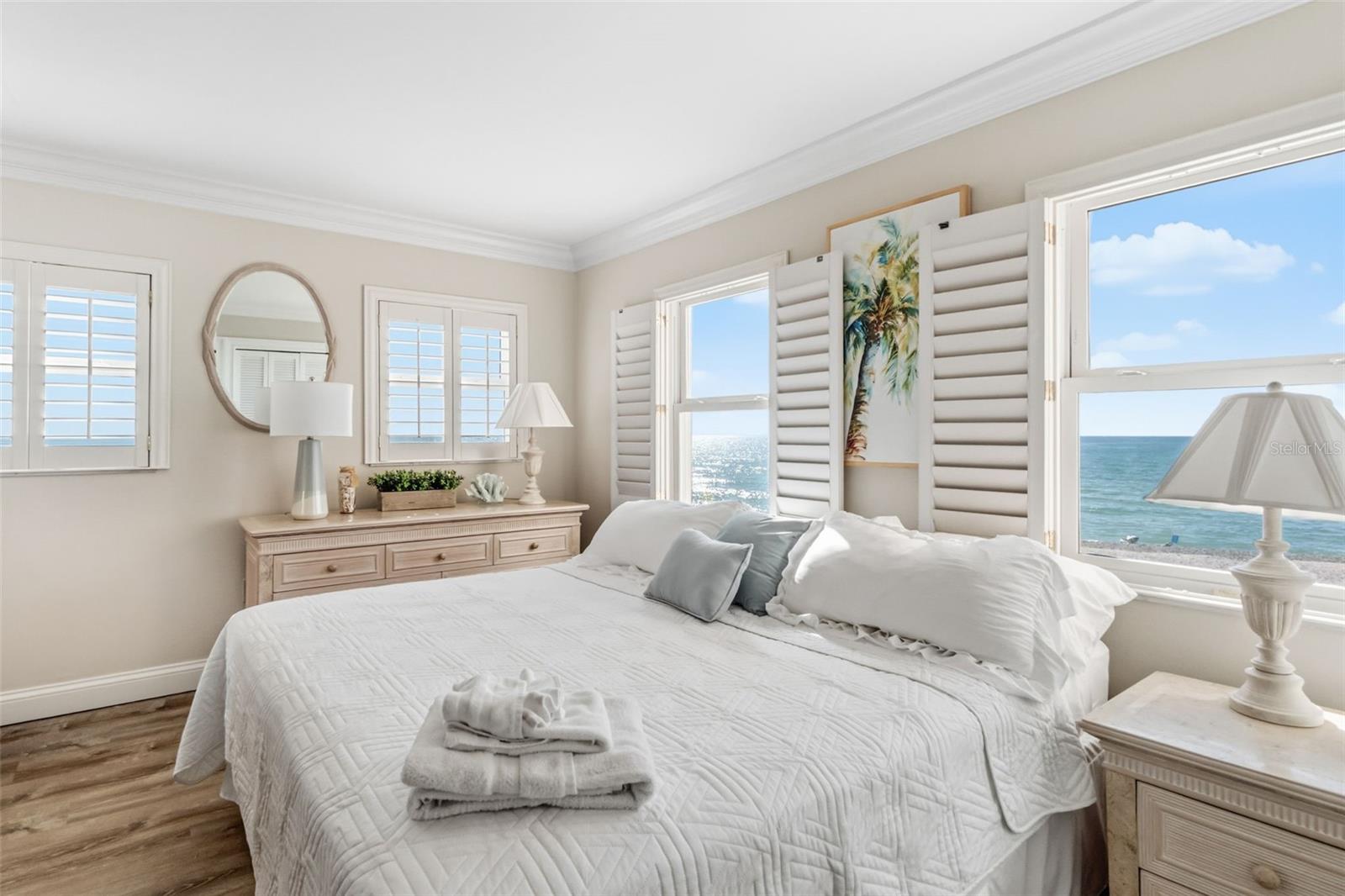 Image 18 of 35 For 1255 Tarpon Center Drive 315