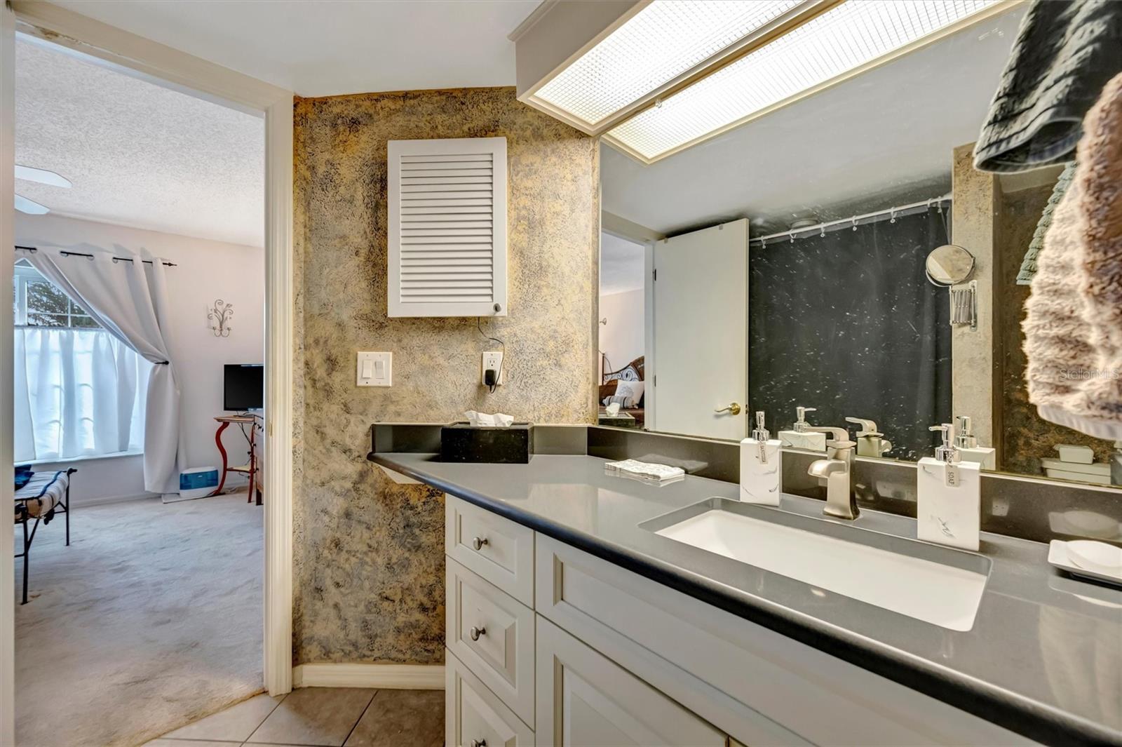 Image 38 of 65 For 1222 Golfview Woods Drive 1222