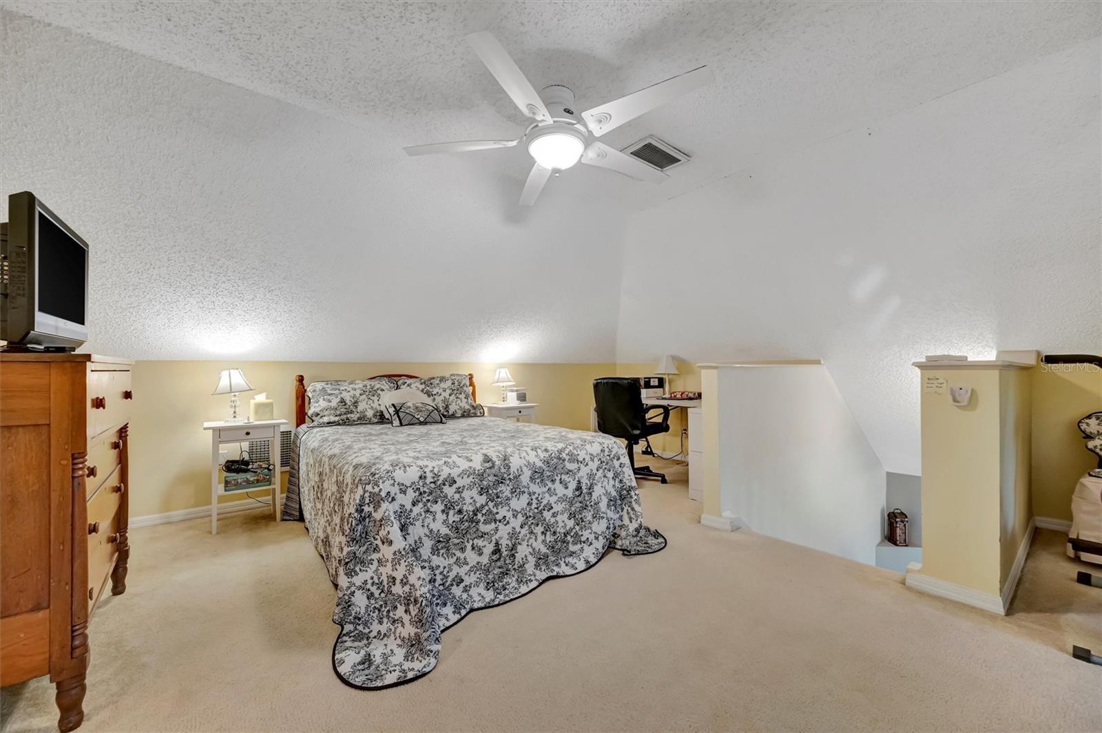 Image 41 of 65 For 1222 Golfview Woods Drive 1222