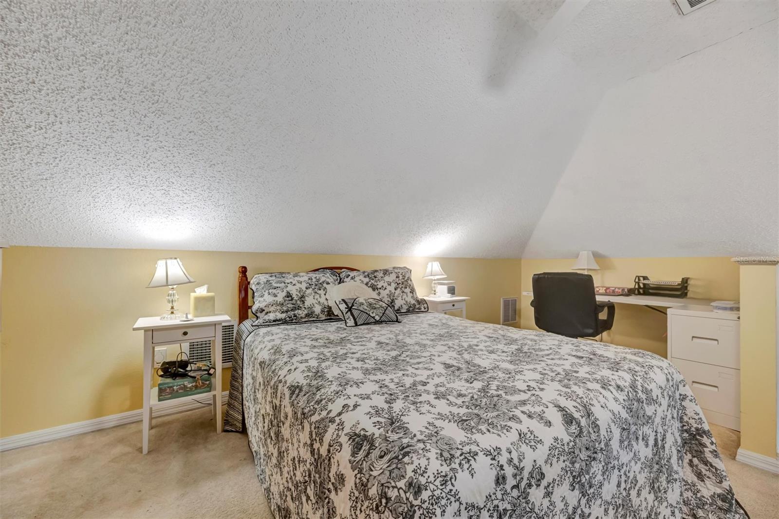 Image 42 of 65 For 1222 Golfview Woods Drive 1222