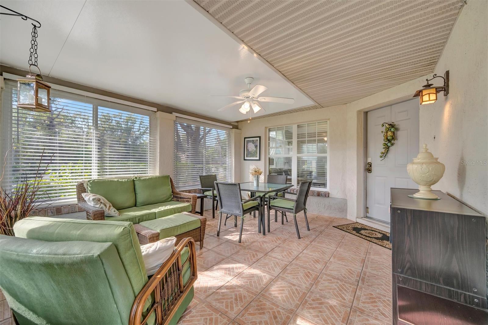 Image 8 of 65 For 1222 Golfview Woods Drive 1222