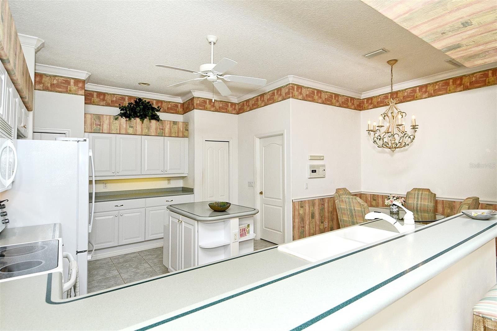 Image 17 of 72 For 4516 Legacy Court