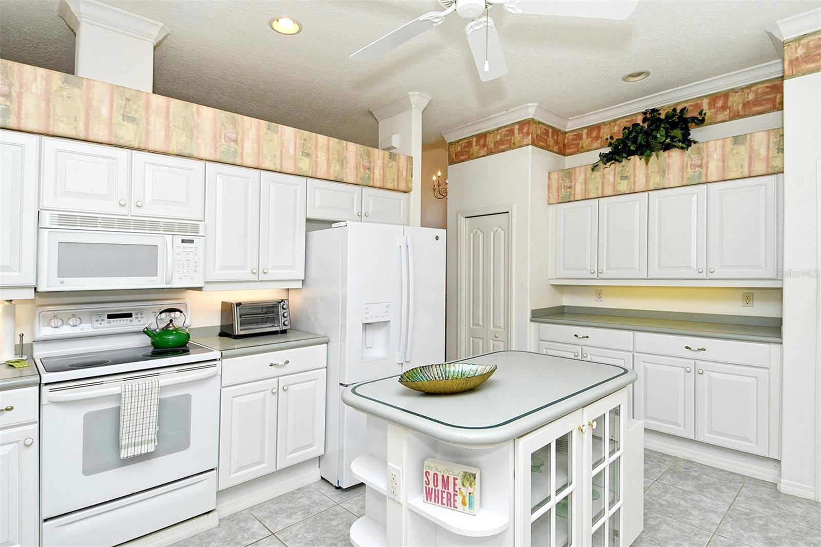 Image 25 of 72 For 4516 Legacy Court