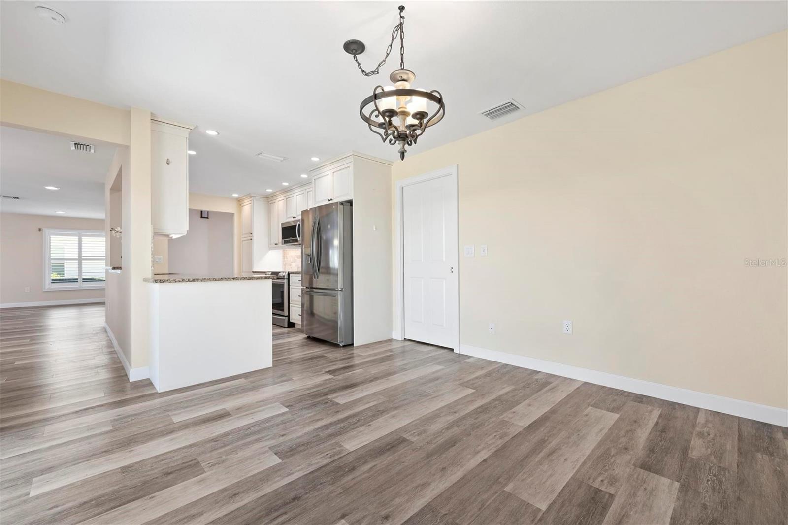 Image 24 of 48 For 6902 8th Avenue W